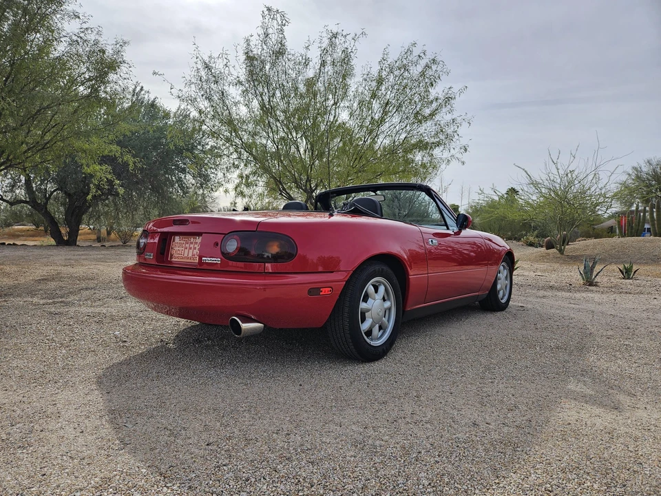 1991 Mazda NA MX-5 Miata - Image 5 of 31