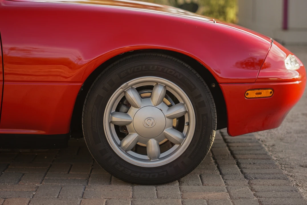 1991 Mazda NA MX-5 Miata - Image 22 of 31