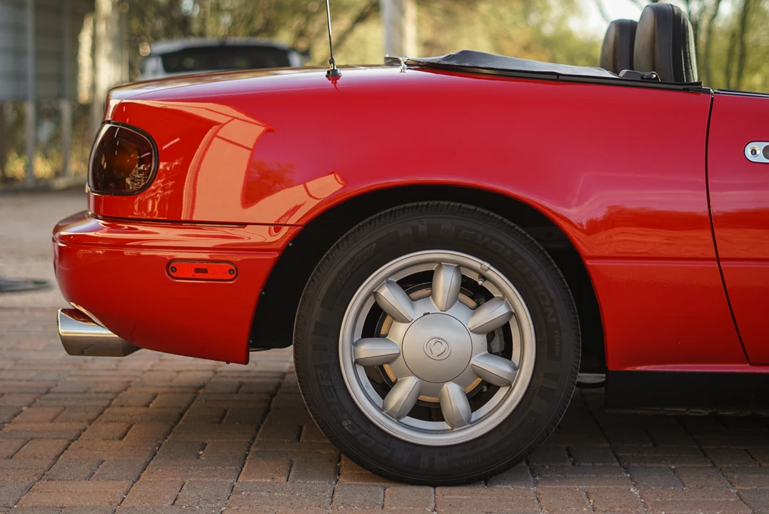 1991 Mazda NA MX-5 Miata - Image 21 of 31