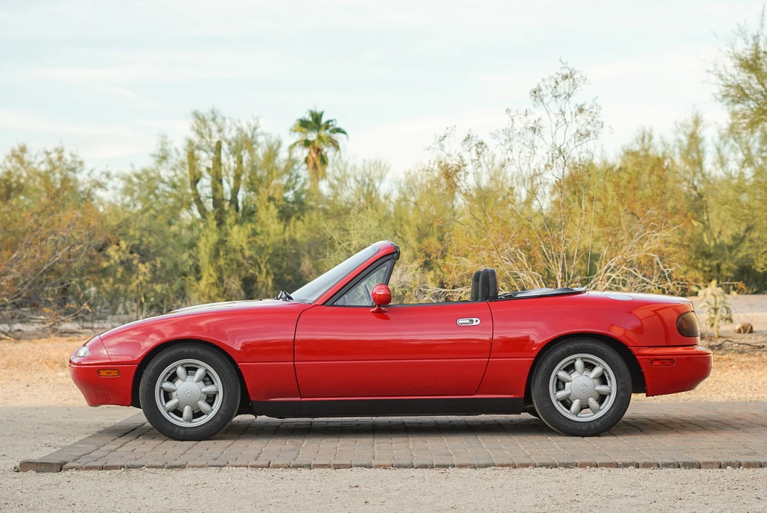 1991 Mazda NA MX-5 Miata - Image 10 of 31