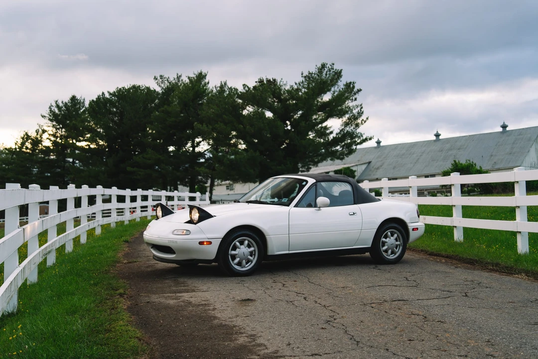 1991 Mazda NA MX-5 Miata - Image 6 of 31