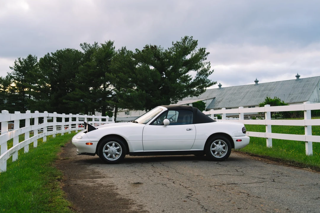 1991 Mazda NA MX-5 Miata - Image 7 of 31