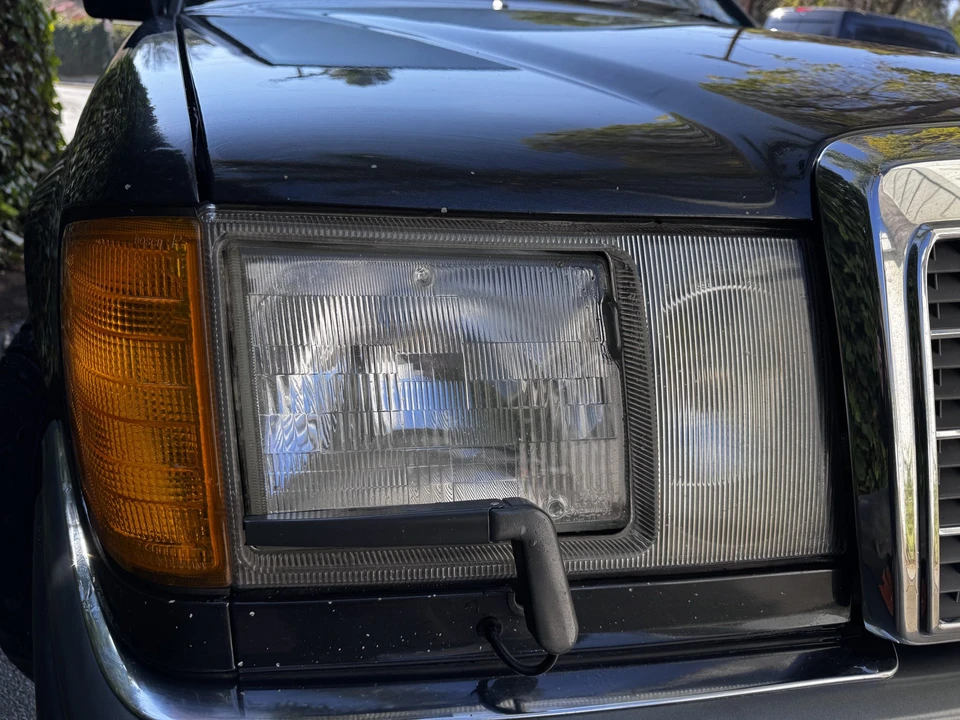 1991 Mercedes-Benz W124 E-Class - Image 29 of 31