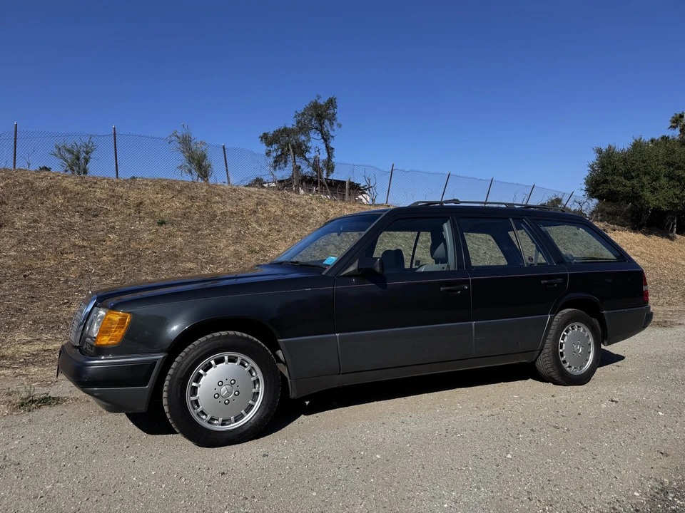 1991 Mercedes-Benz W124 E-Class - Image 11 of 31