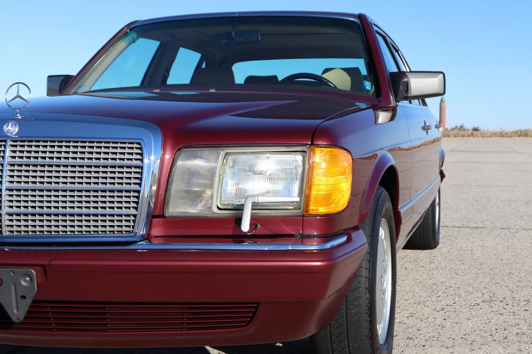 1991 Mercedes-Benz W126 S-Class Sedan - Image 18 of 31