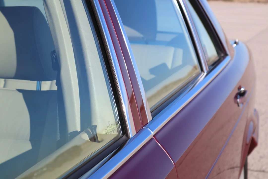 1991 Mercedes-Benz W126 S-Class Sedan - Image 25 of 31