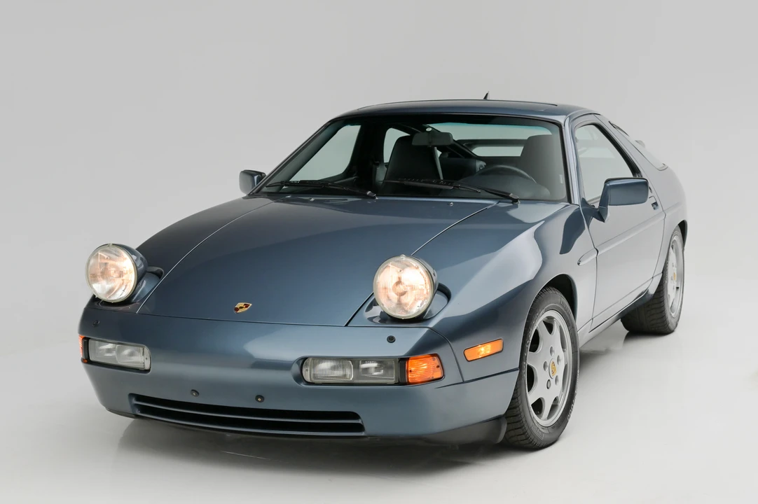 1991 Porsche 928 S4 - Image 2 of 31