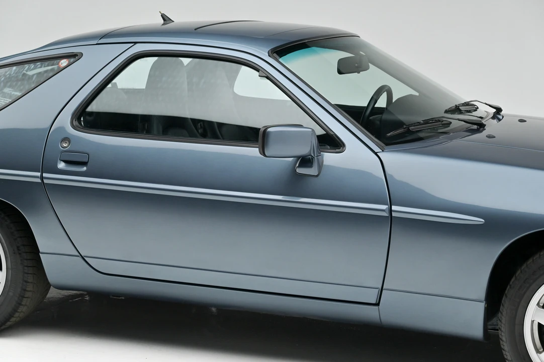 1991 Porsche 928 S4 - Image 16 of 31
