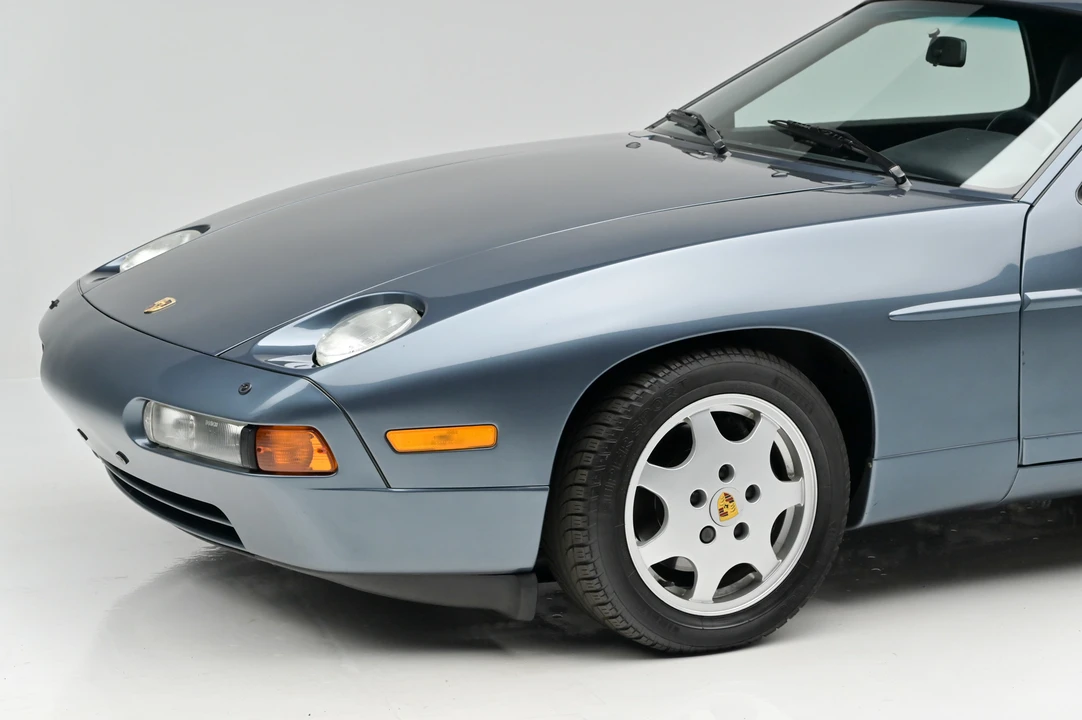 1991 Porsche 928 S4 - Image 12 of 31