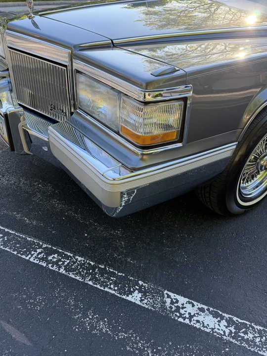 1992 Cadillac Brougham - Image 6 of 31