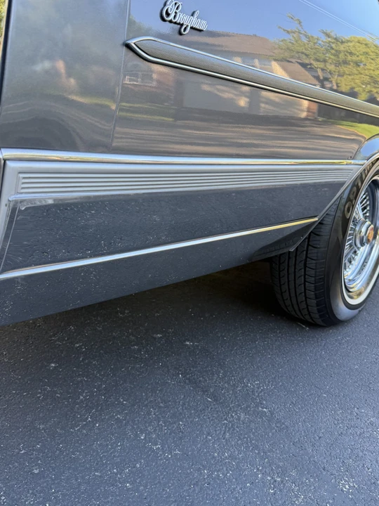 1992 Cadillac Brougham - Image 11 of 31