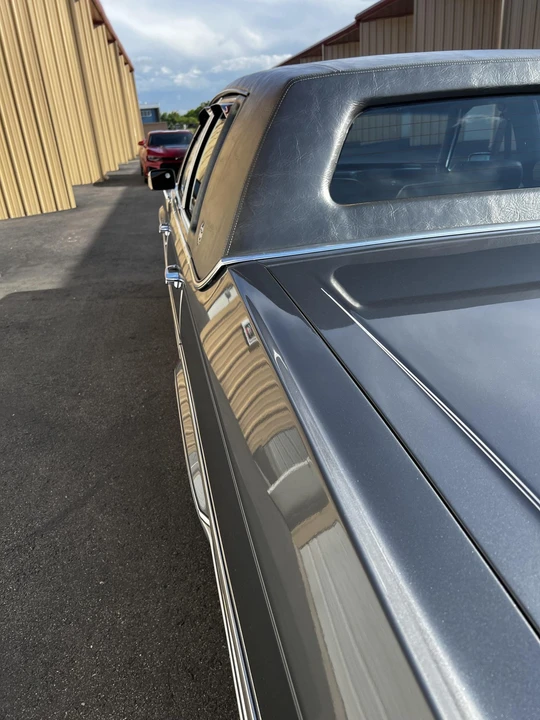 1992 Cadillac Brougham - Image 18 of 31