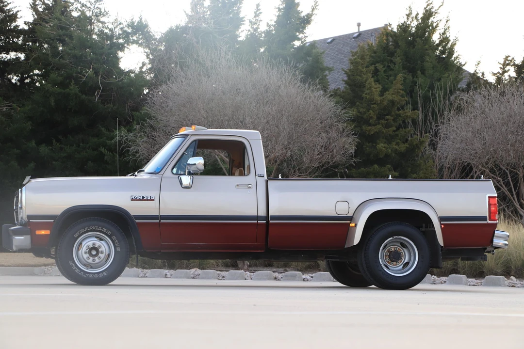 1992 Dodge Ram 1st Gen - Image 2 of 31