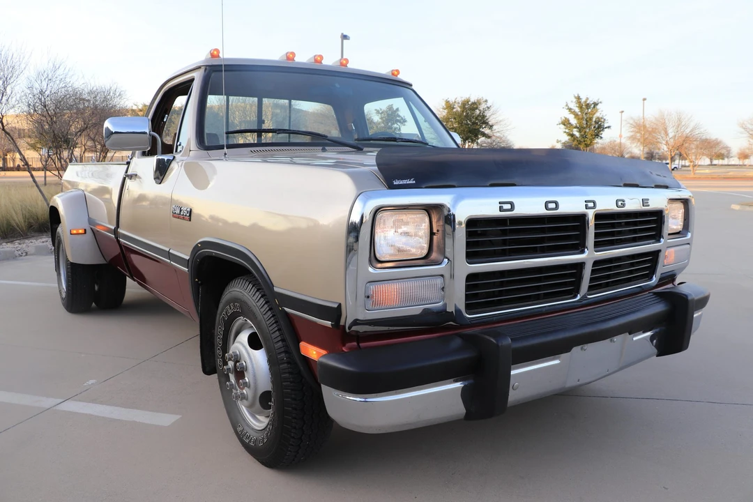 1992 Dodge Ram 1st Gen - Image 16 of 31