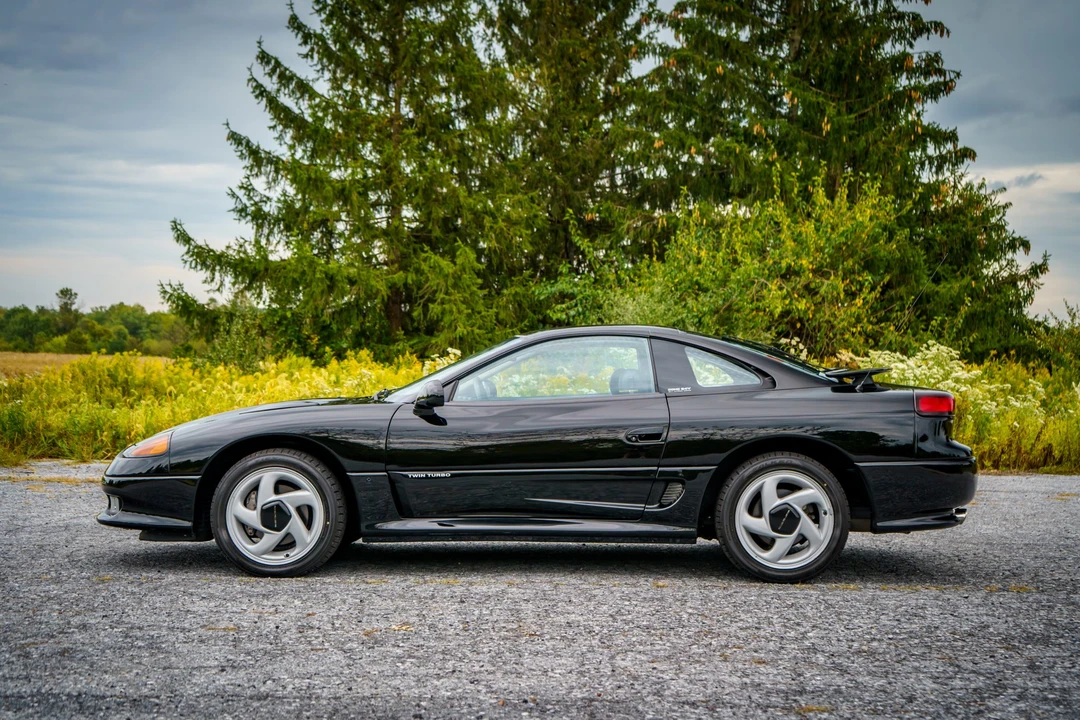 1992 Dodge Stealth - Image 6 of 31