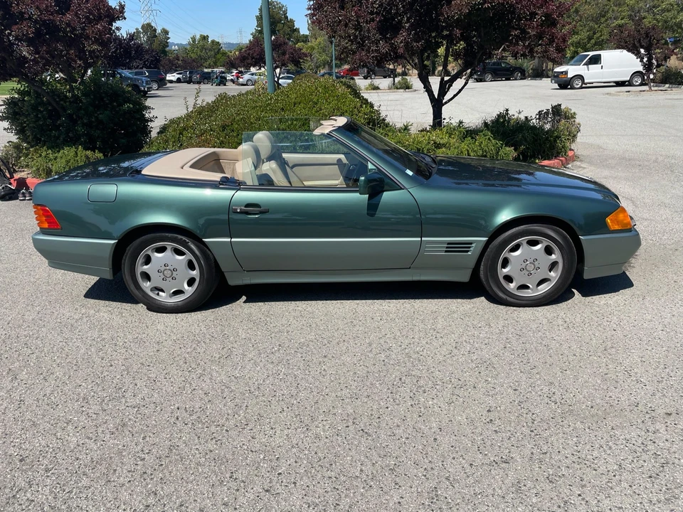 1993 Mercedes-Benz R129 SL-Class - Image 17 of 31