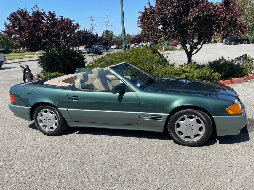 1993 Mercedes-Benz R129 SL-Class - Image 16 of 31