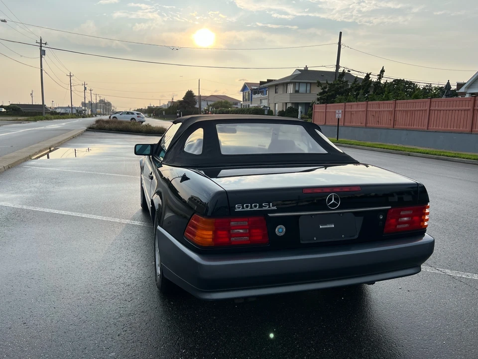 1993 Mercedes-Benz R129 SL-Class - Image 8 of 31