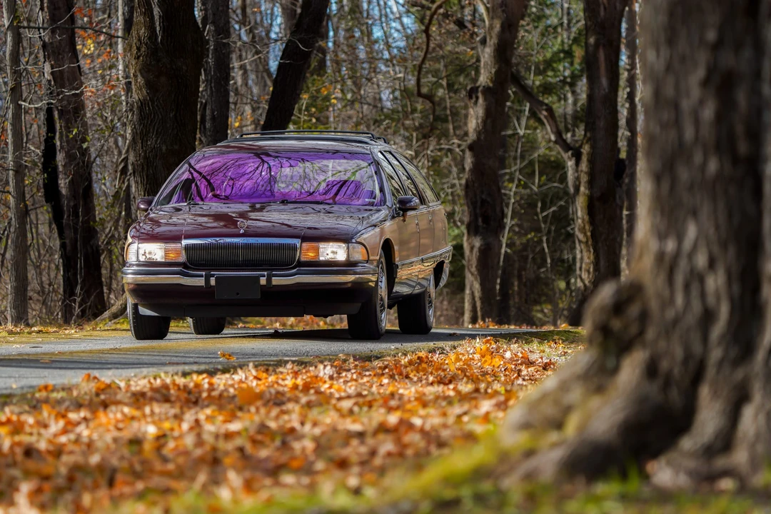 1994 Buick Roadmaster - Image 3 of 31