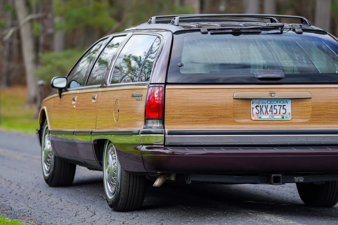 1994 Buick Roadmaster - Image 27 of 31