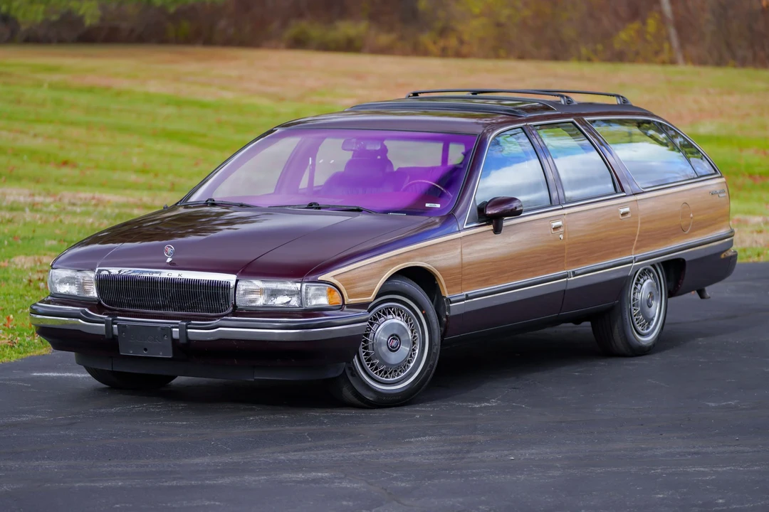 1994 Buick Roadmaster - Image 7 of 31