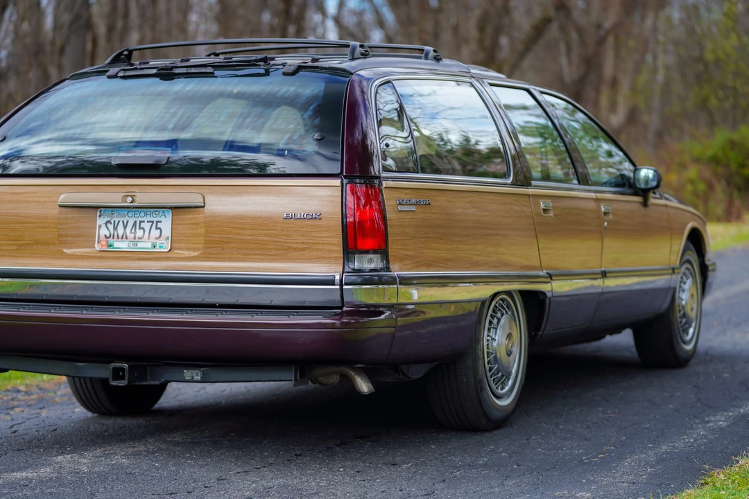 1994 Buick Roadmaster - Image 28 of 31