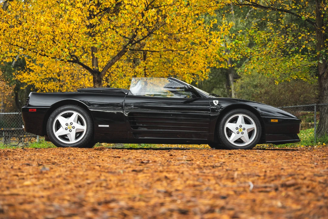 1995 Ferrari 348 Spider - Image 29 of 31