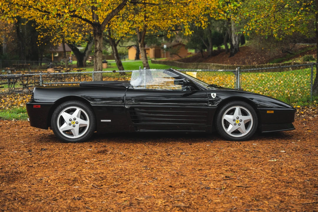 1995 Ferrari 348 Spider - Image 30 of 31