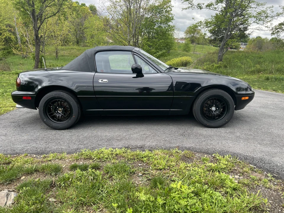 1995 Mazda NA MX-5 Miata - Image 11 of 31