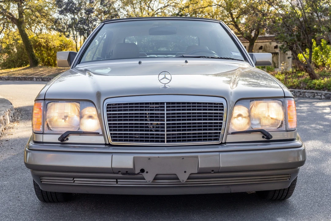 1995 Mercedes-Benz W124 E-Class - Image 9 of 31