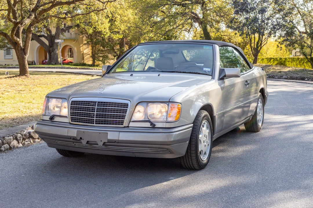 1995 Mercedes-Benz W124 E-Class - Image 11 of 31