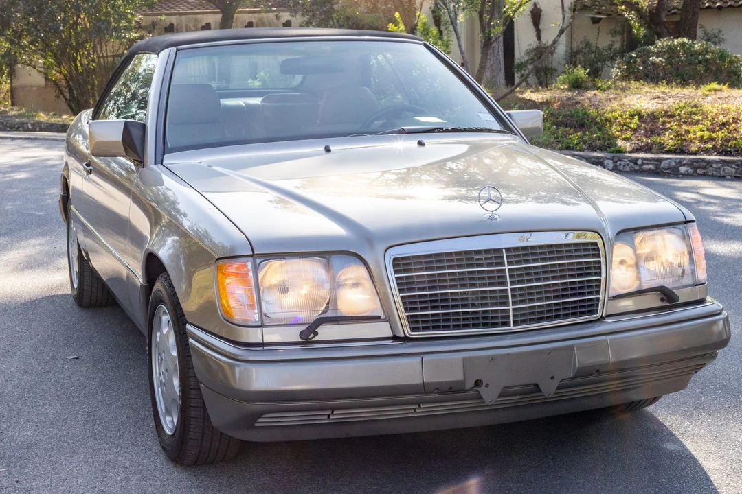 1995 Mercedes-Benz W124 E-Class - Image 3 of 31