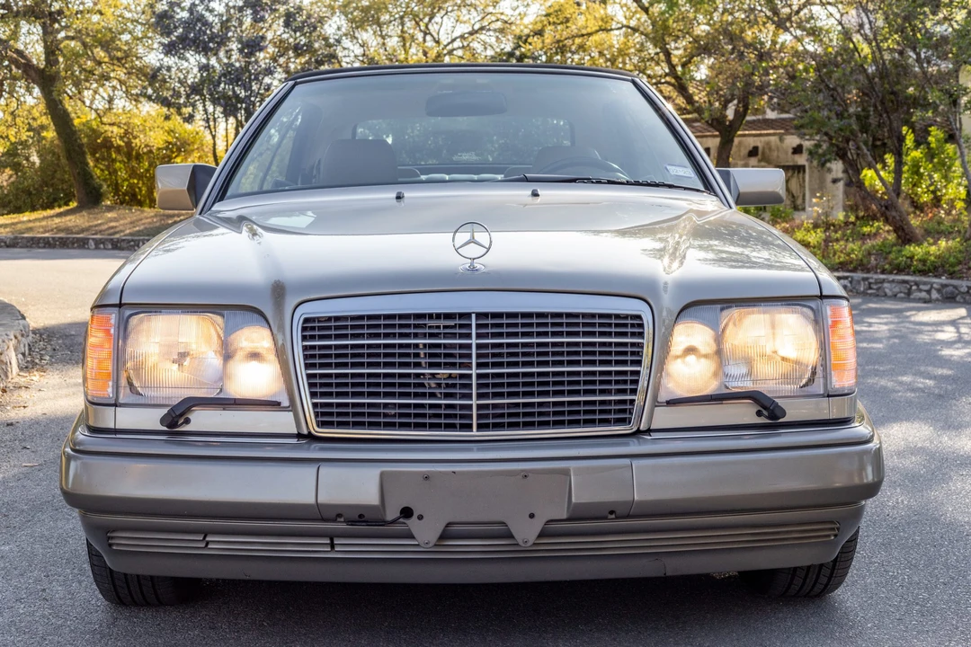 1995 Mercedes-Benz W124 E-Class - Image 8 of 31