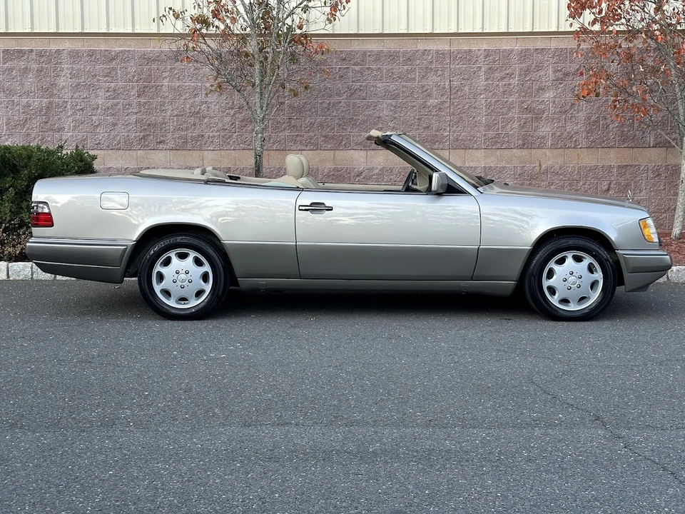 1995 Mercedes-Benz W124 E-Class - Image 4 of 31