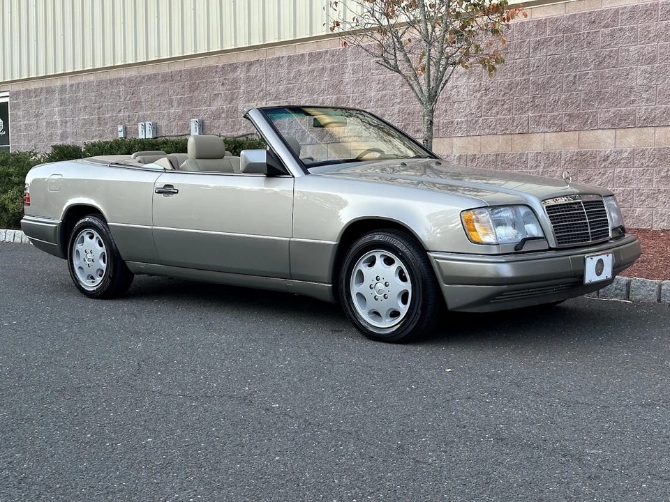 1995 Mercedes-Benz W124 E-Class - Image 3 of 31