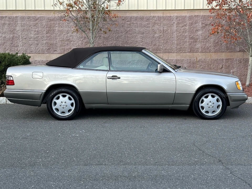 1995 Mercedes-Benz W124 E-Class - Image 10 of 31