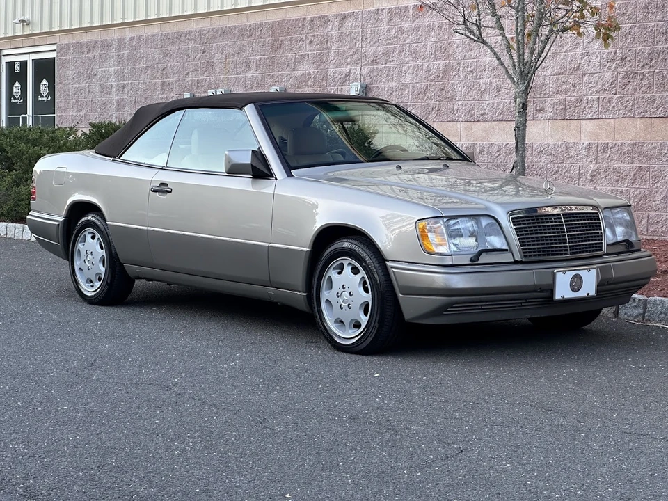 1995 Mercedes-Benz W124 E-Class - Image 8 of 31