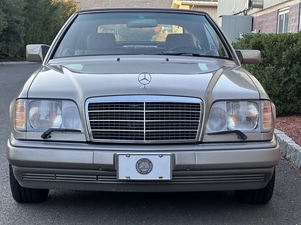 1995 Mercedes-Benz W124 E-Class - Image 15 of 31