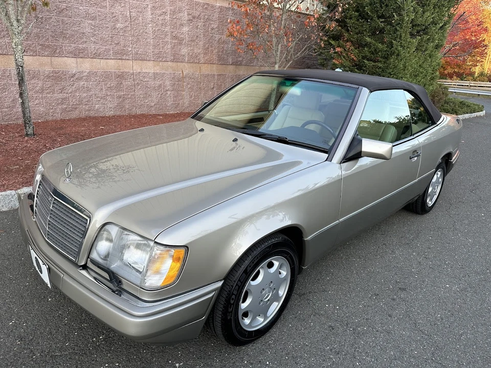 1995 Mercedes-Benz W124 E-Class - Image 30 of 31