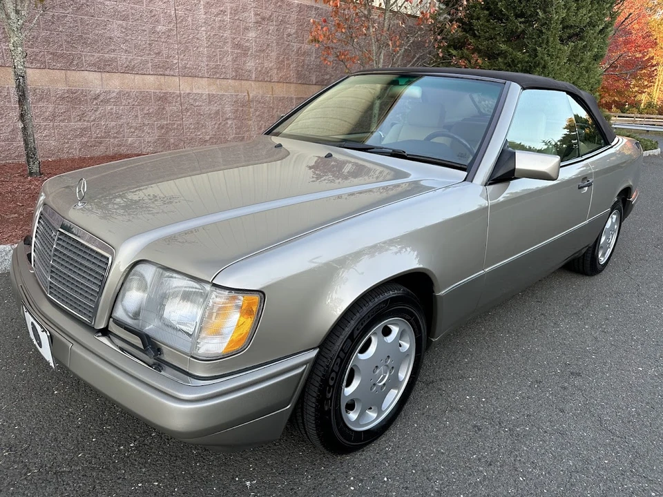 1995 Mercedes-Benz W124 E-Class - Image 29 of 31