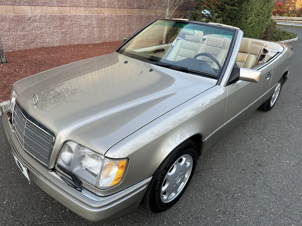 1995 Mercedes-Benz W124 E-Class - Image 23 of 31