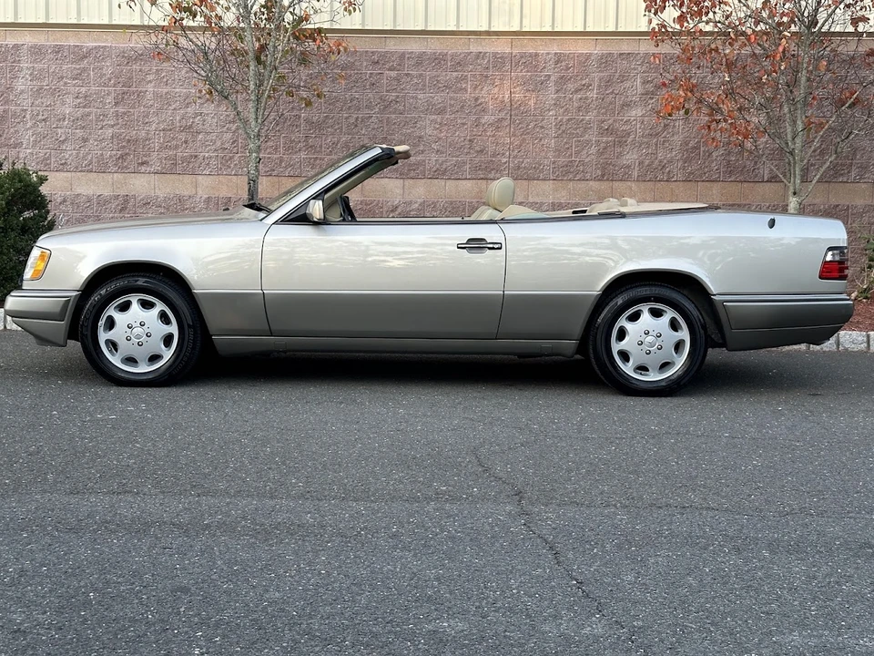 1995 Mercedes-Benz W124 E-Class - Image 6 of 31