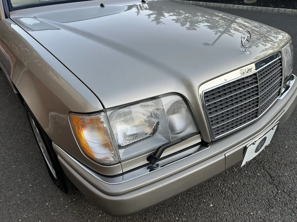 1995 Mercedes-Benz W124 E-Class - Image 21 of 31