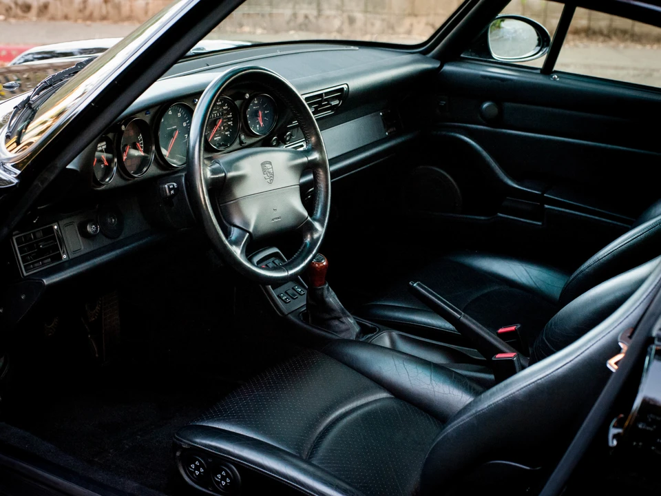1995 Porsche 993 Carrera - Image 28 of 31