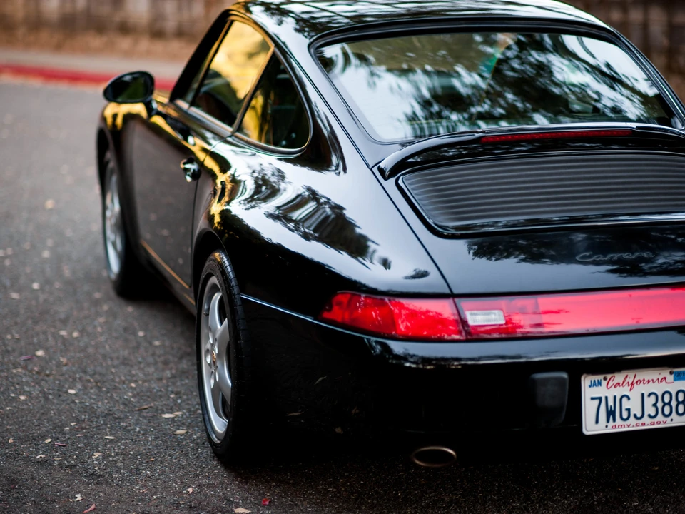 1995 Porsche 993 Carrera - Image 14 of 31