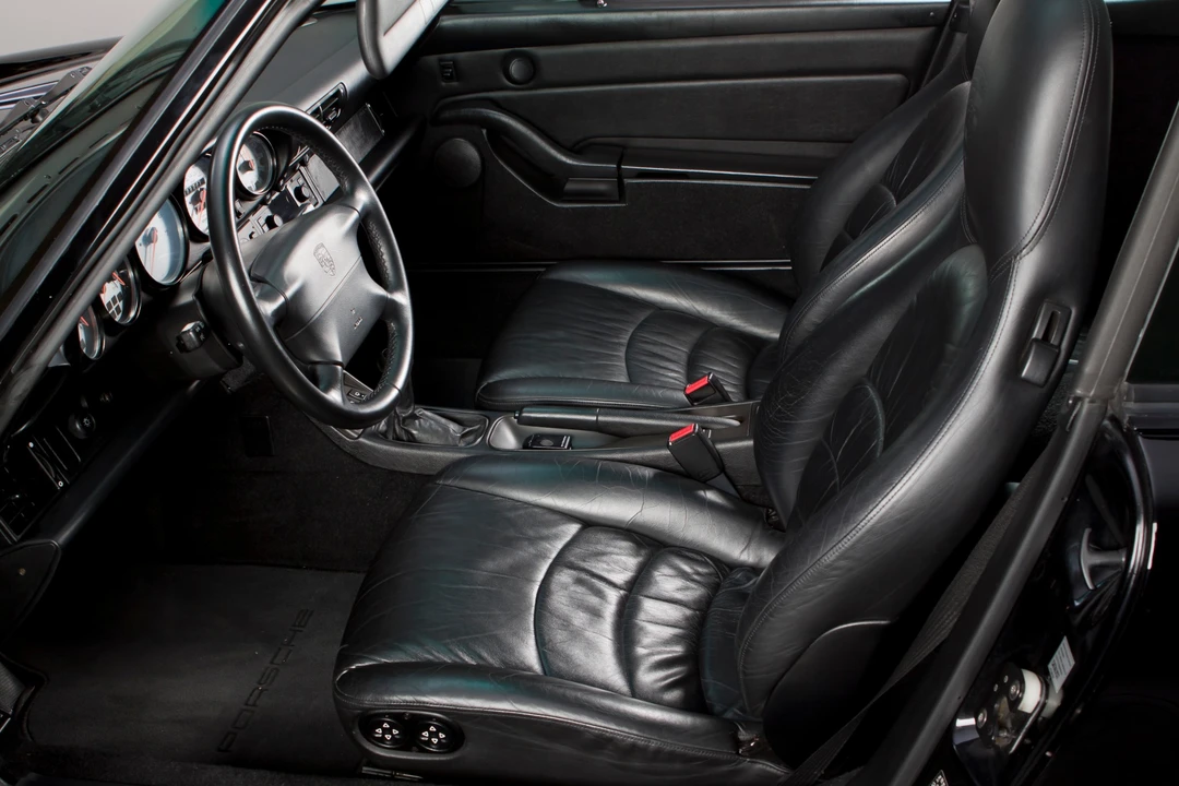 1996 Porsche 993 Carrera - Image 17 of 31