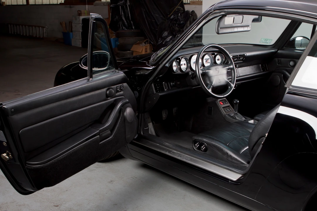 1996 Porsche 993 Carrera - Image 14 of 31