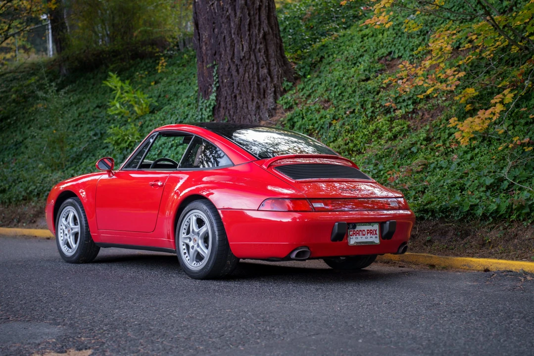 1996 Porsche 993 Carrera - Image 8 of 31