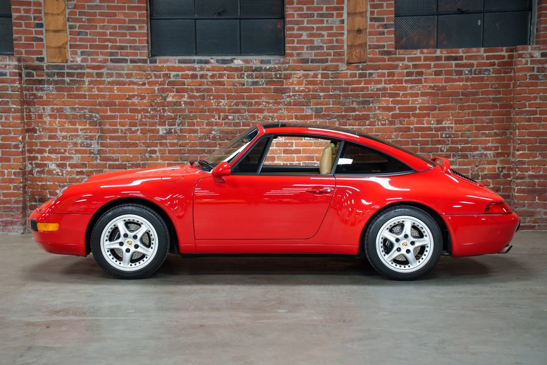 1996 Porsche 993 Carrera - Image 15 of 31