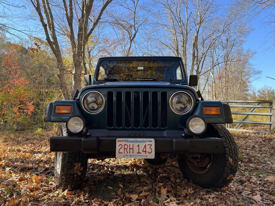 1998 Jeep TJ Wrangler - Image 11 of 31